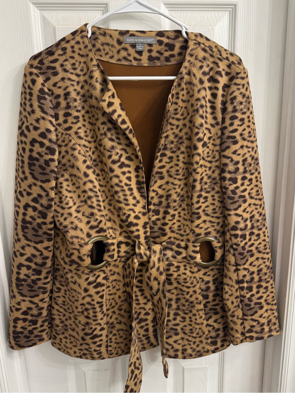 Kate & Mallory Leapard Print Blazer